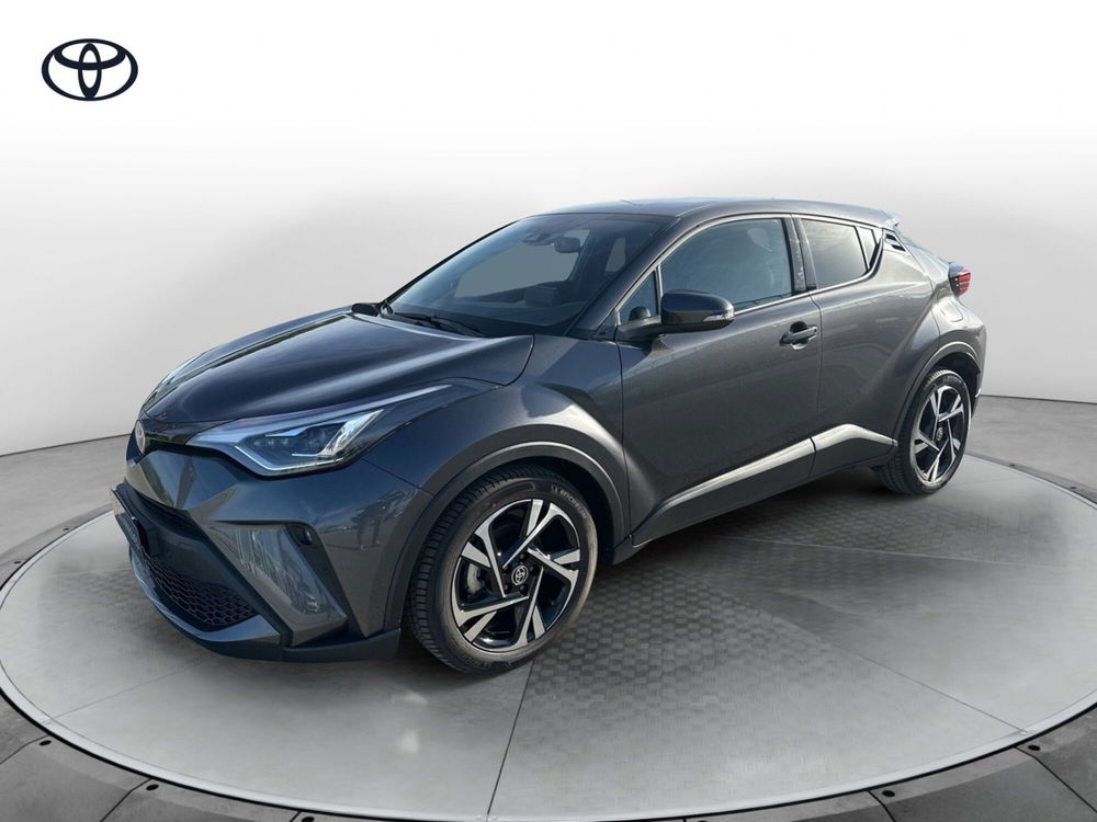 Toyota Toyota C-HR nuova a Siracusa