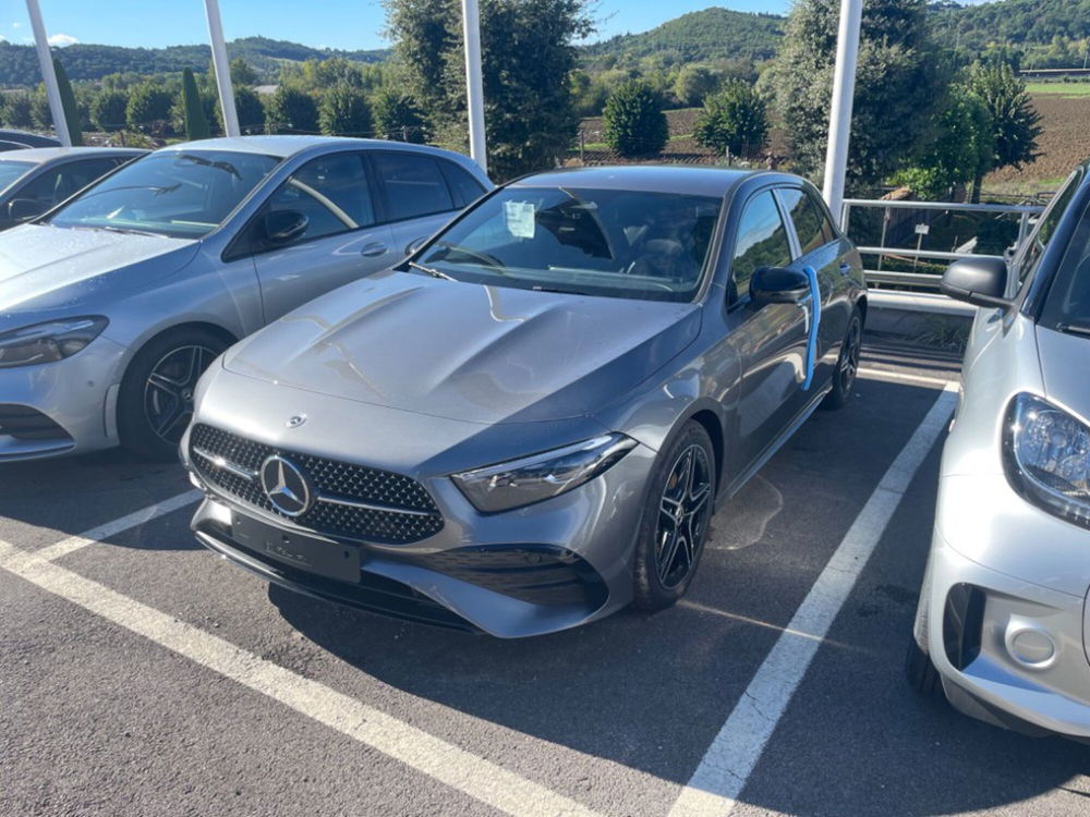 Mercedes-Benz Classe A nuova a Firenze (2)