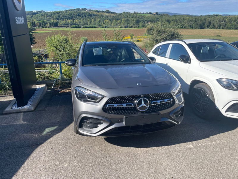 Mercedes-Benz GLA SUV 200 d Automatic 4Matic Sport nuova a Tavarnelle Val di Pesa