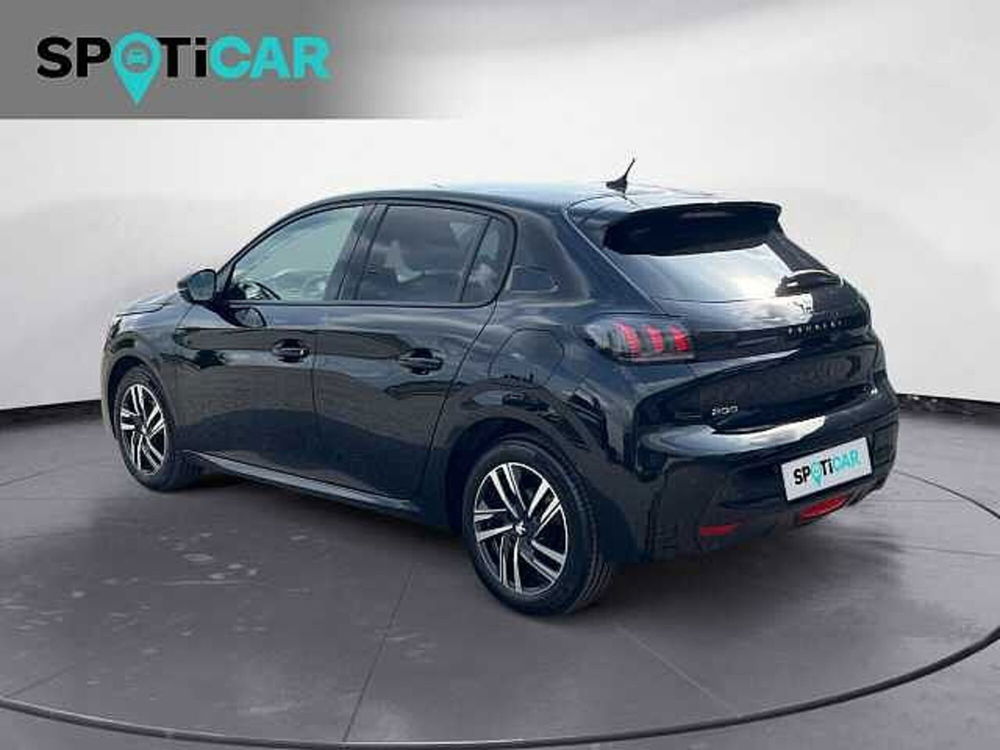 Peugeot 208 usata a Treviso (7)