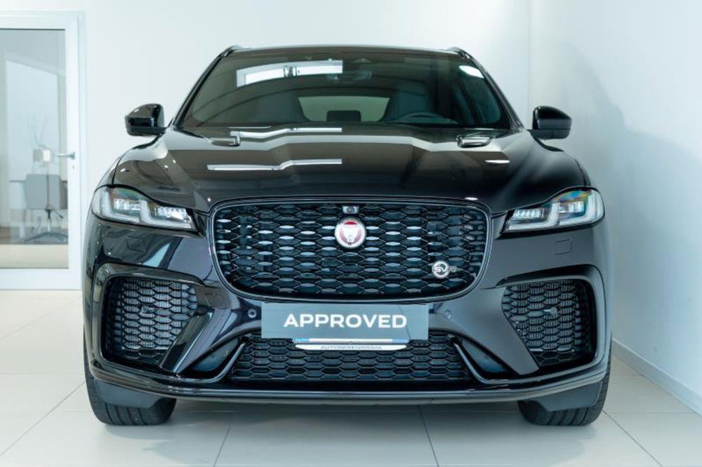 Jaguar F-Pace usata a Venezia (4)