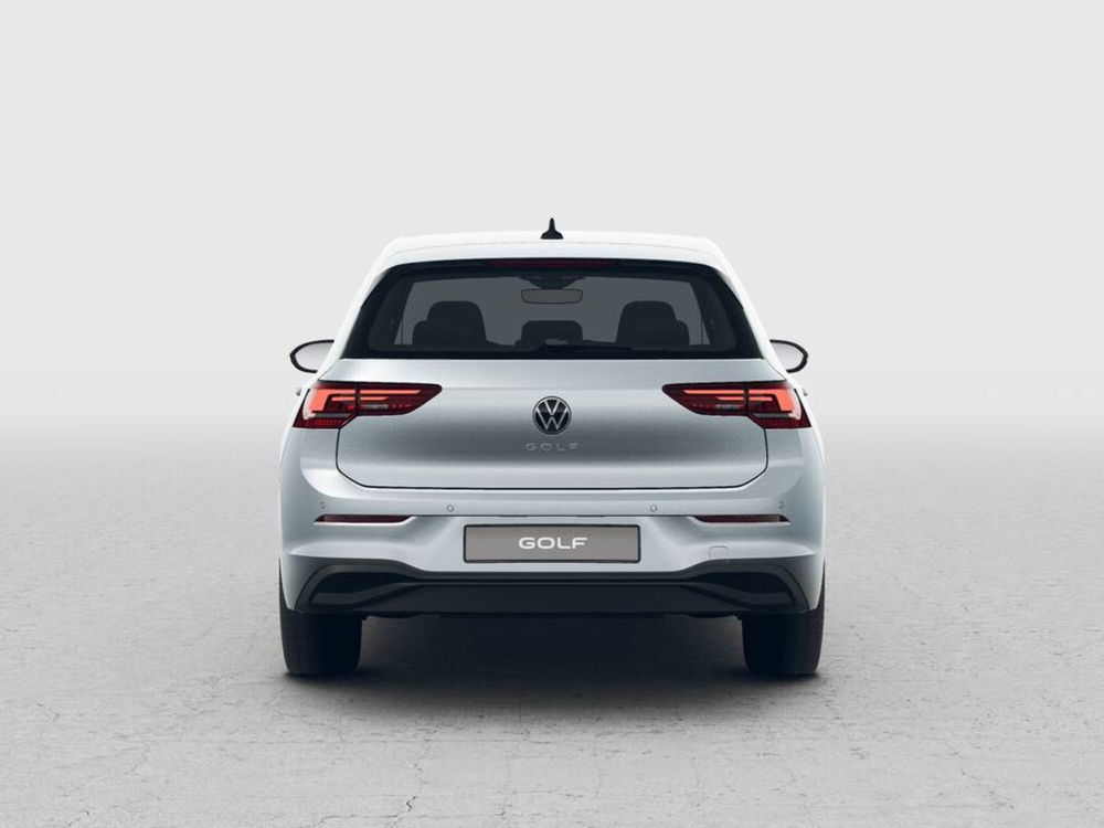 Volkswagen Golf nuova a Novara (4)