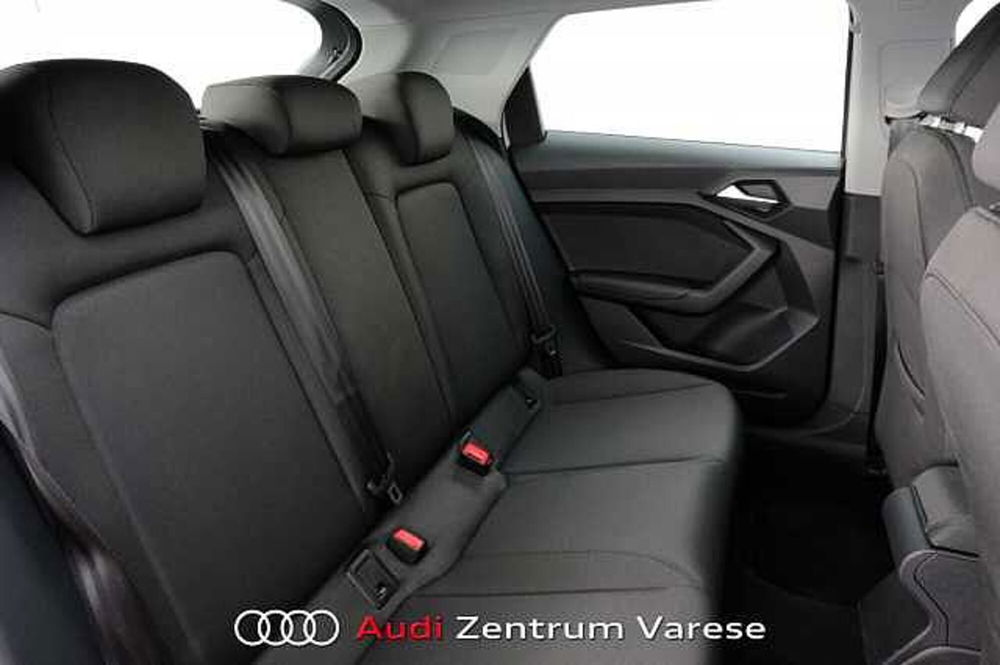 Audi A1 allstreet usata a Varese (7)