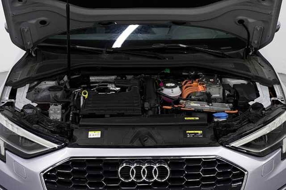 Audi A3 Sportback usata a Como (11)