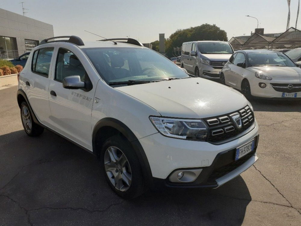 Dacia Sandero usata a Modena (4)