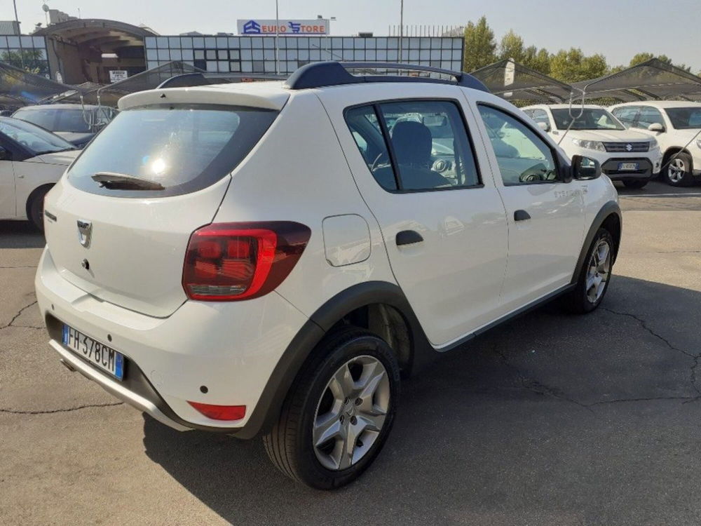 Dacia Sandero usata a Modena (5)