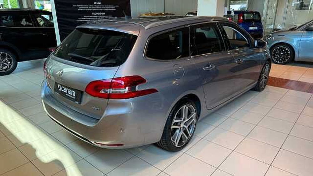 Peugeot 308 SW usata a Milano (2)