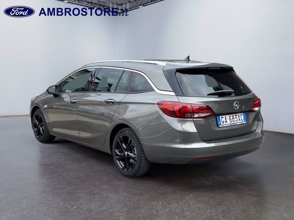 Opel Astra Station Wagon usata a Milano (7)