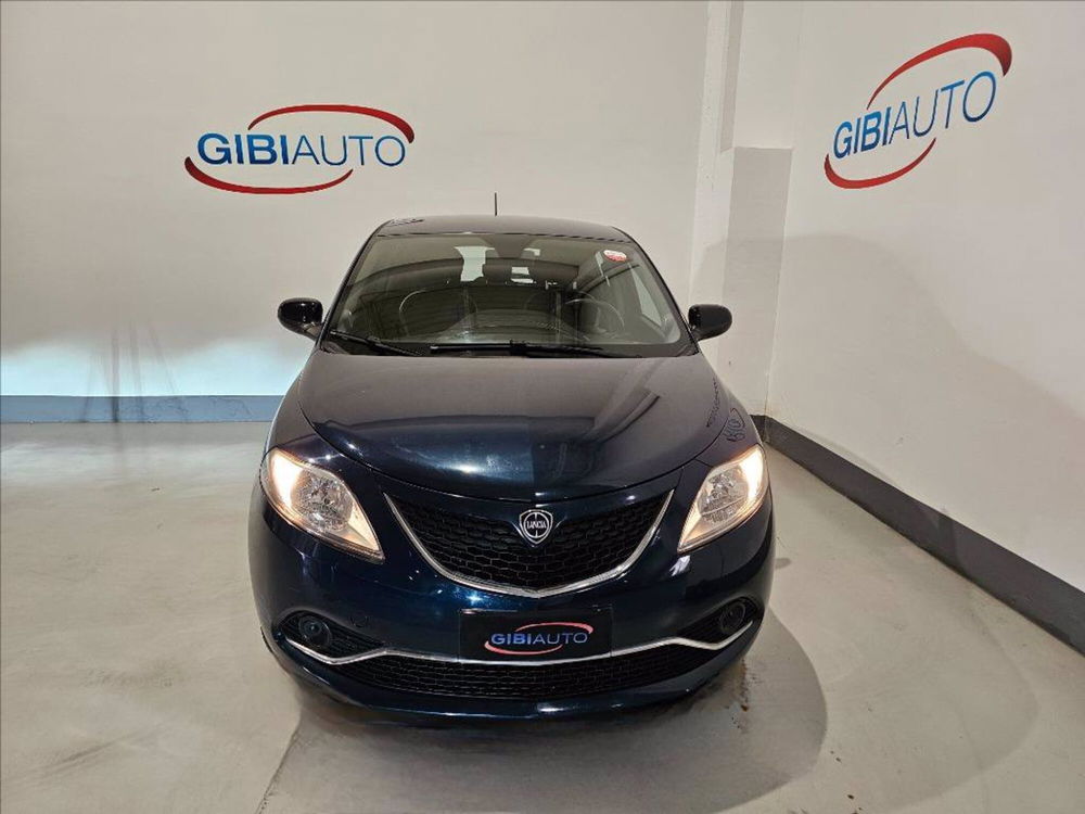 Lancia Ypsilon usata a Palermo (2)