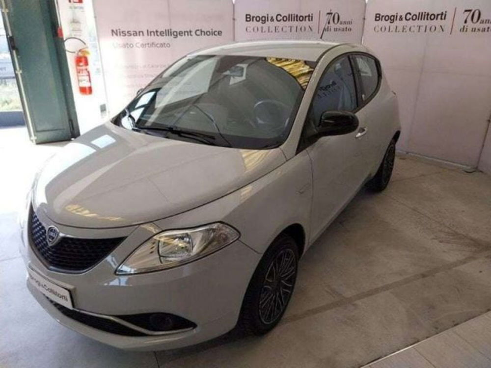 Lancia Ypsilon usata a Firenze (3)