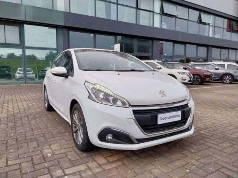 Peugeot 208 82 5 porte Active  del 2017 usata a Empoli