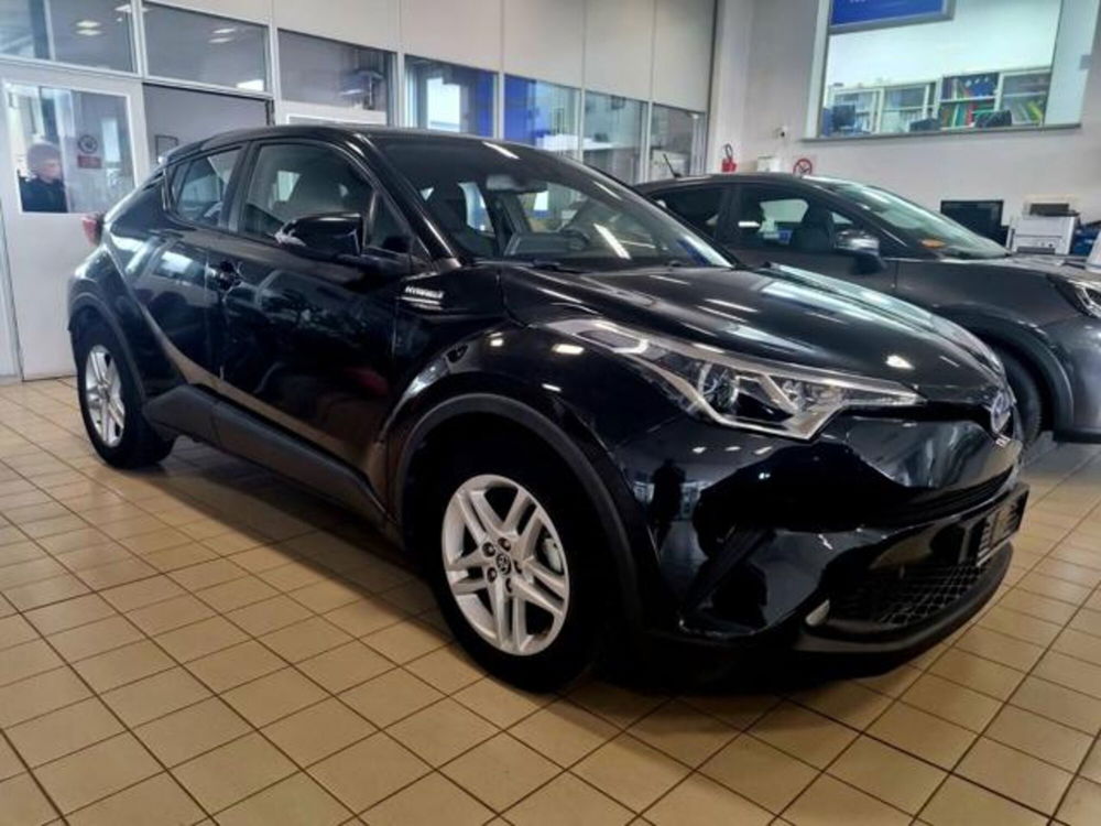 Toyota Toyota C-HR usata a Padova (2)