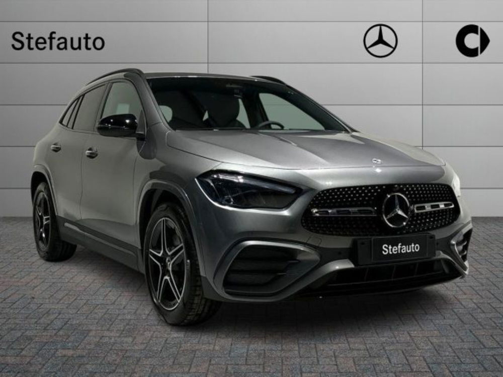 Mercedes-Benz GLA SUV nuova a Bologna