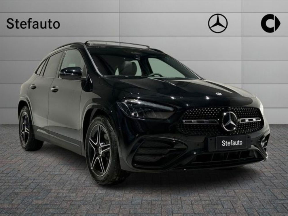 Mercedes-Benz GLA SUV nuova a Bologna