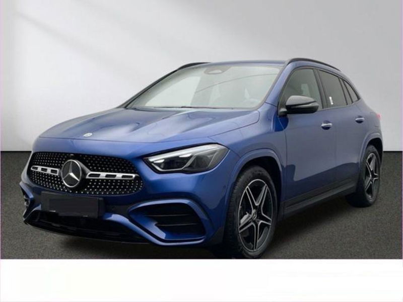 Mercedes-Benz GLA SUV 200 d AMG Line Premium Plus 4matic auto del 2023 usata a Marigliano