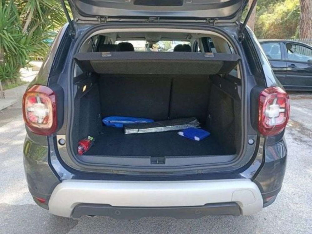 Dacia Duster usata a Firenze (7)