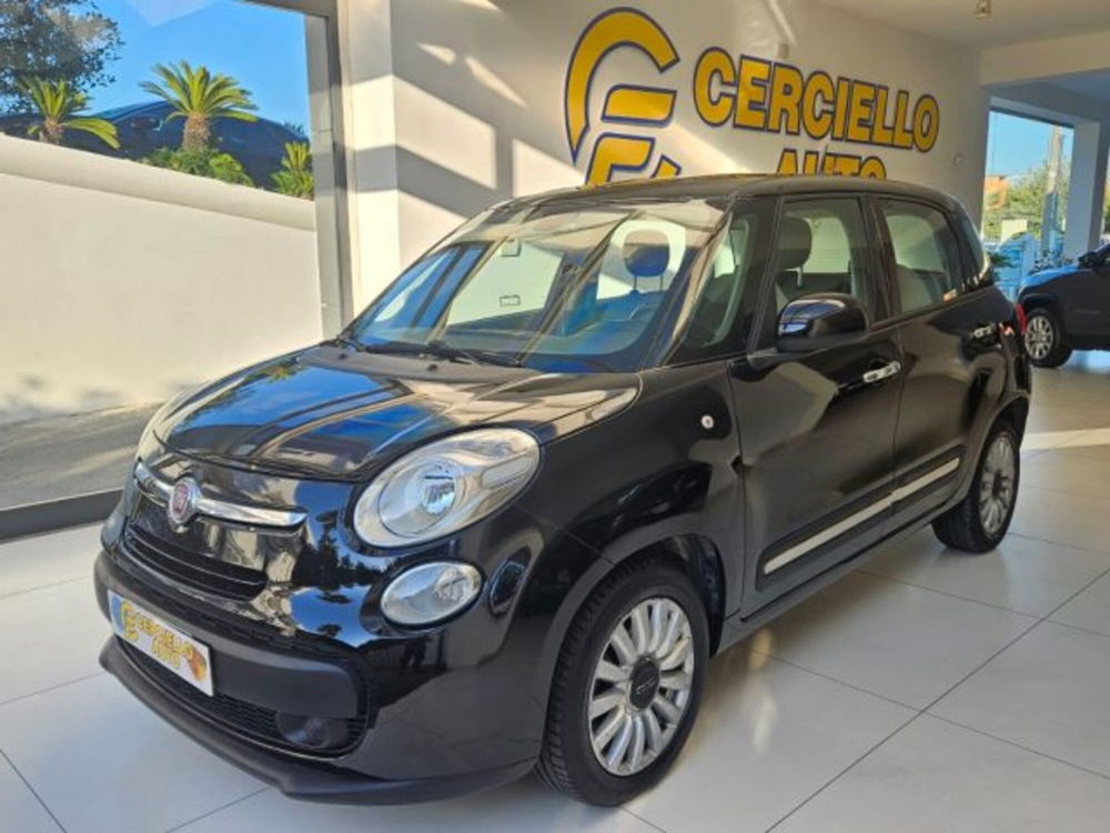 Fiat 500L usata a Napoli (2)