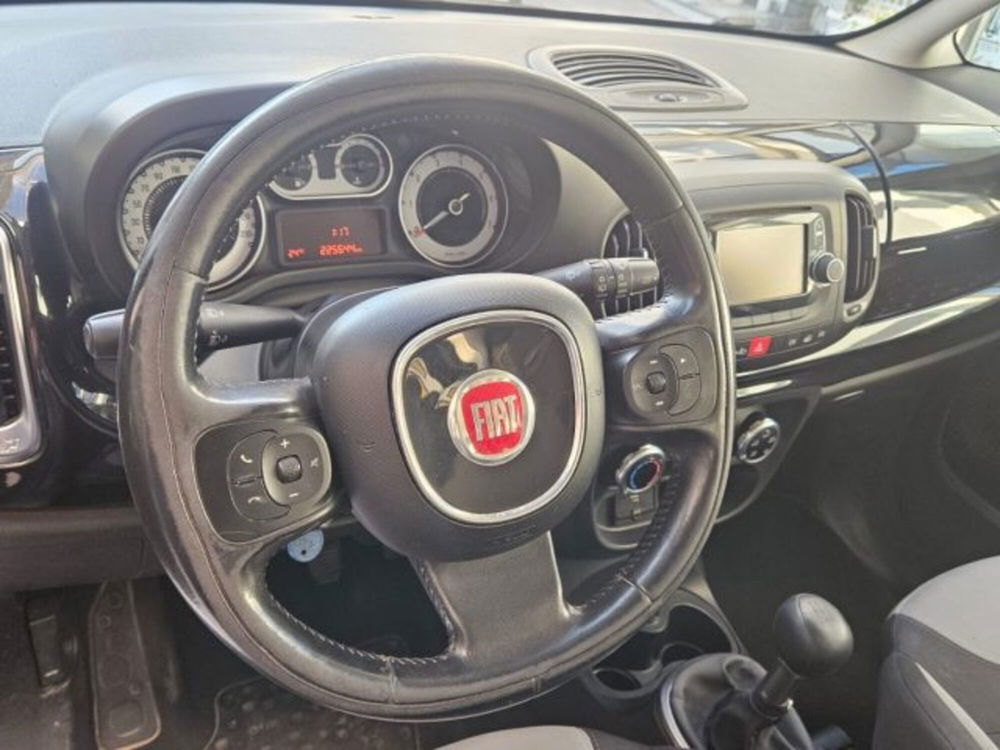 Fiat 500L usata a Napoli (4)