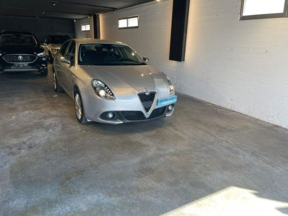 Alfa Romeo Giulietta usata a Perugia (4)