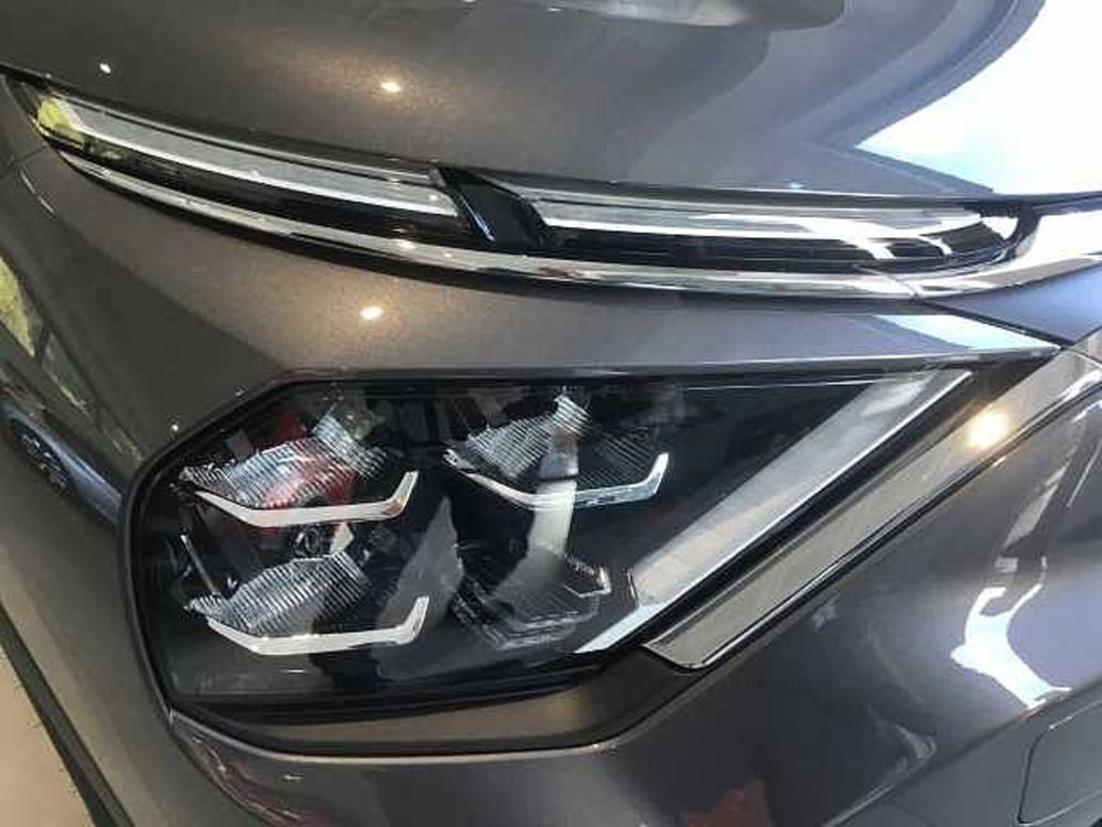 Citroen C4 nuova a Varese (14)