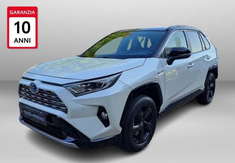 Toyota Rav4 vvt-ie h Style awd-i 222cv e-cvt del 2019 usata a Osnago