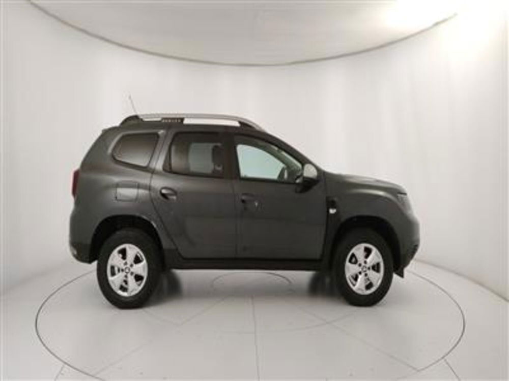 Dacia Duster usata a Bari (9)