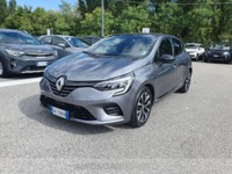 Renault Clio 1.0 tce Techno 90cv del 2023 usata a Pordenone