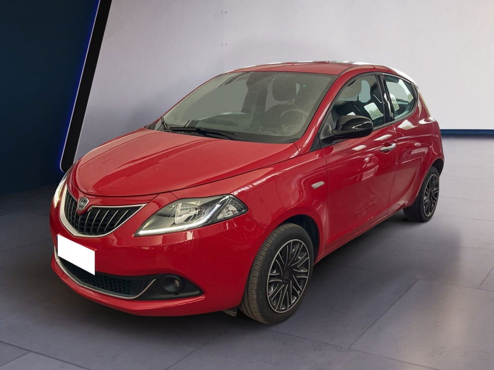 Lancia Ypsilon usata a Torino (2)