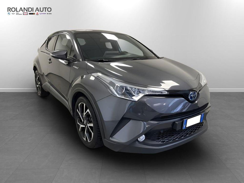 Toyota Toyota C-HR usata a Alessandria (3)