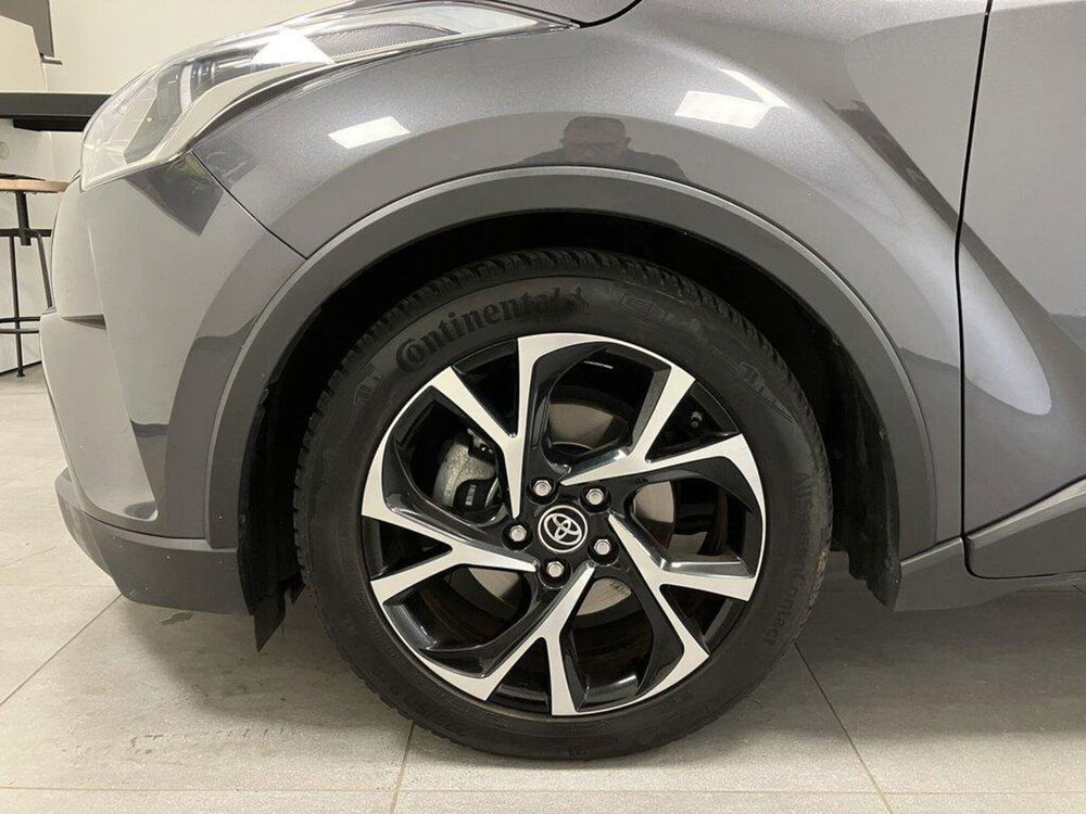 Toyota Toyota C-HR usata a Alessandria (7)