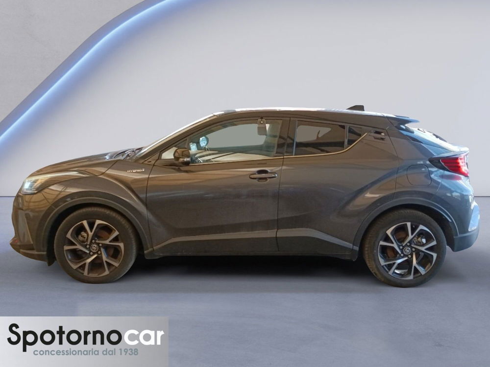 Toyota Toyota C-HR usata a Milano (3)