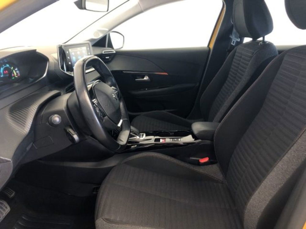 Peugeot 208 usata a Modena (11)