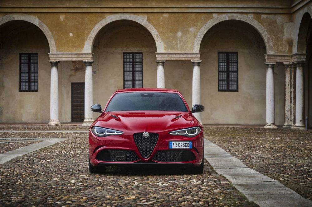 Alfa Romeo Giulia nuova a Reggio Emilia (5)