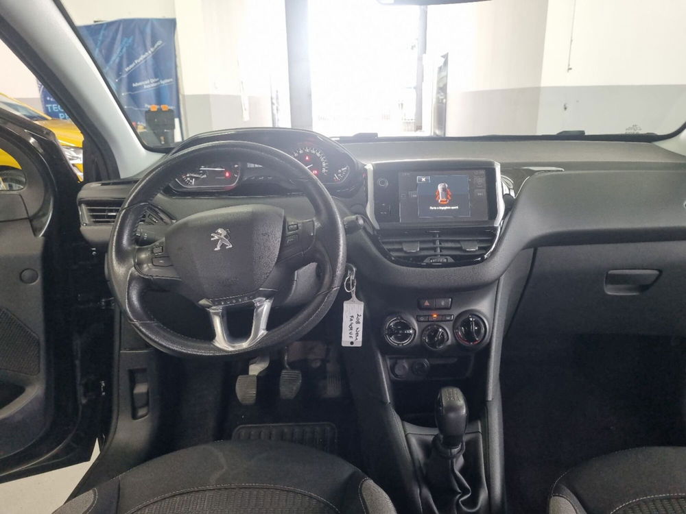 Peugeot 208 usata a Firenze (13)