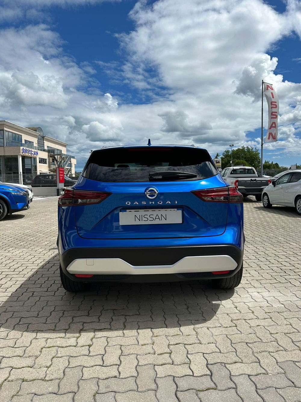 Nissan Qashqai usata a Macerata (2)