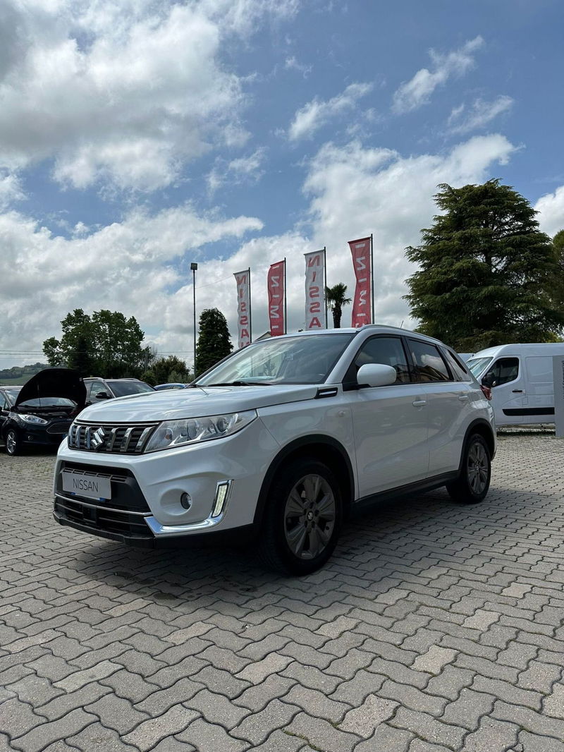 Suzuki Vitara 1.0 Boosterjet 4WD AllGrip Cool del 2019 usata a Montecosaro