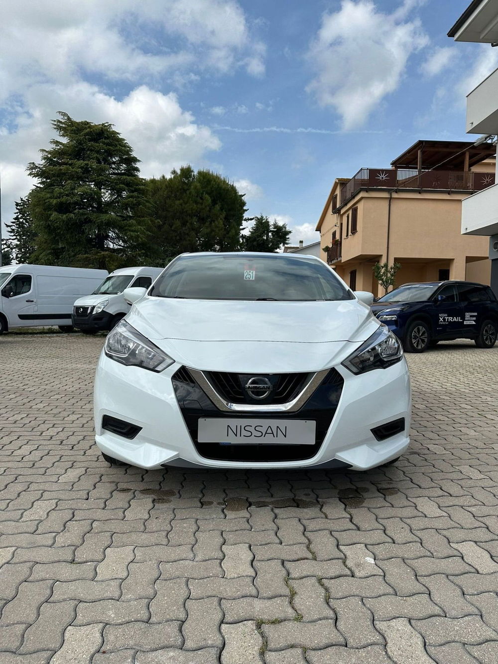 Nissan Micra usata a Macerata (4)