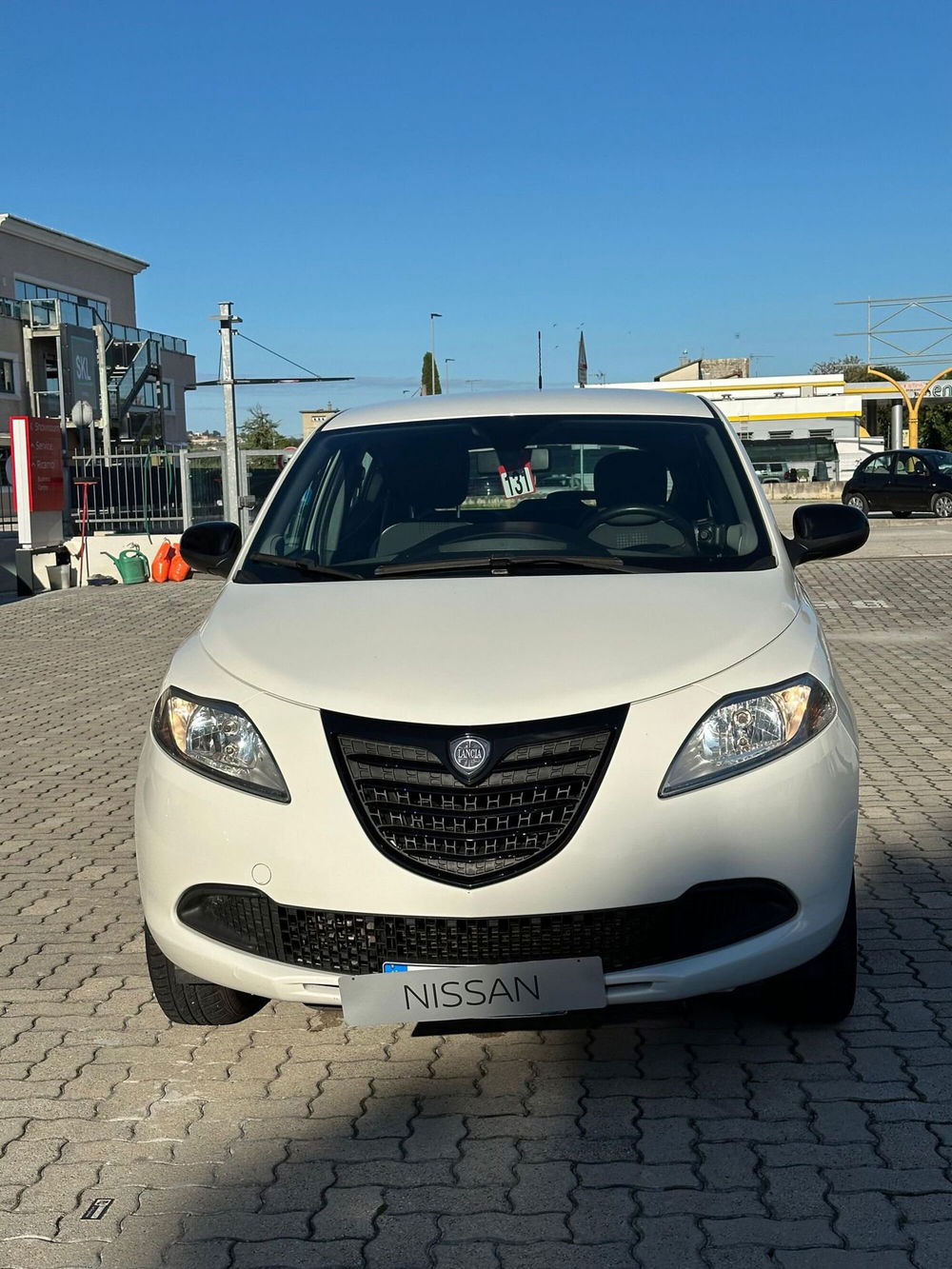 Lancia Ypsilon usata a Macerata (6)