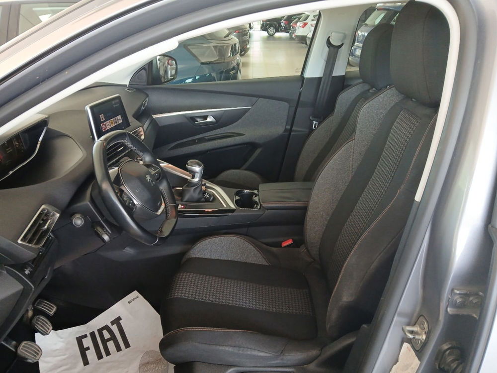 Peugeot 3008 usata a Lecce (15)