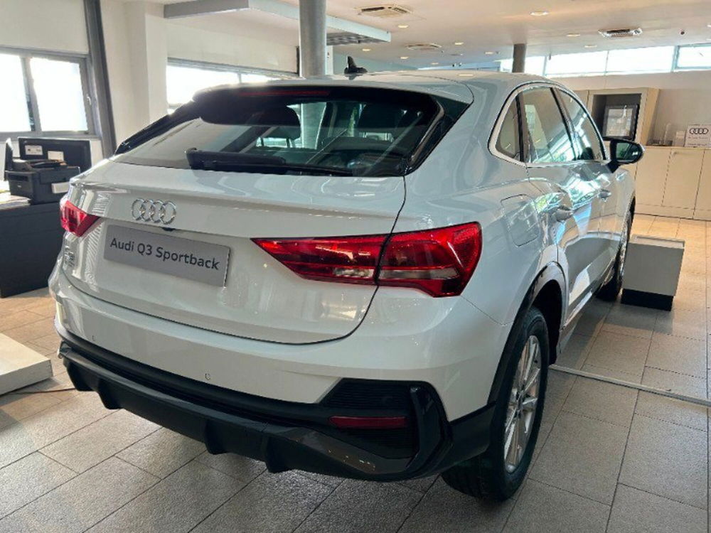 Audi Q3 Sportback nuova a Palermo (2)