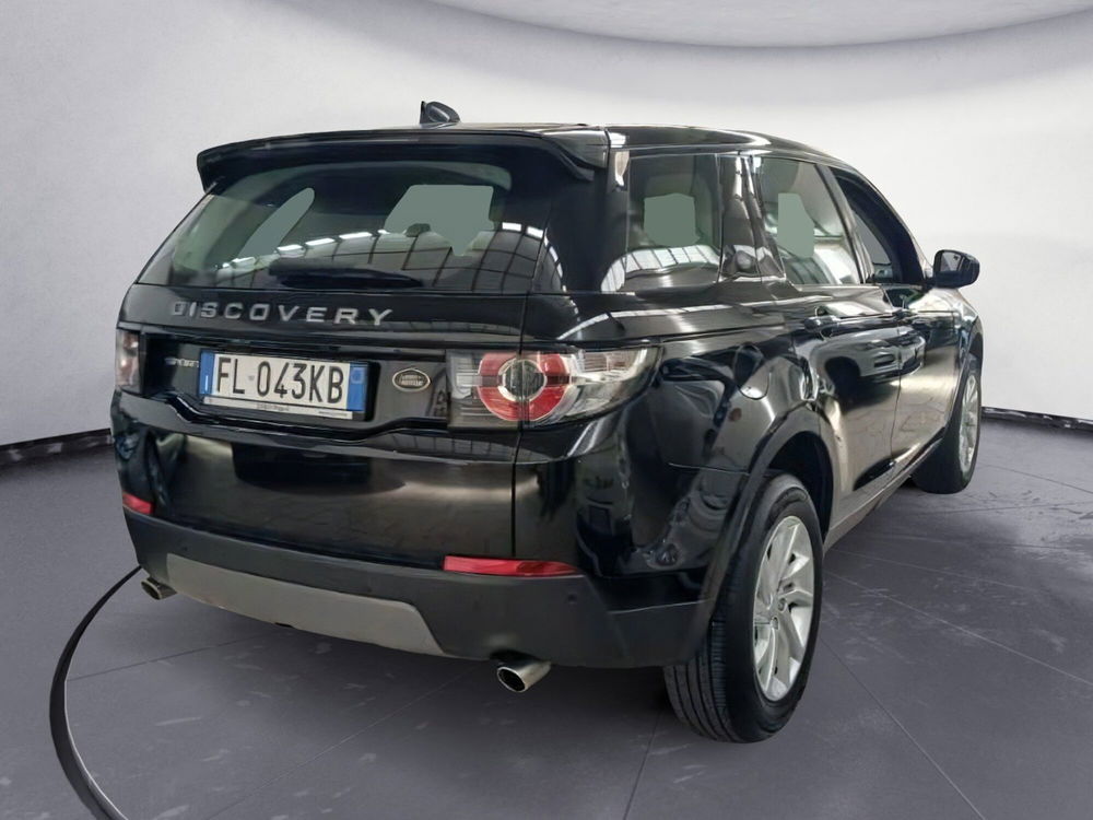 Land Rover Discovery Sport usata a Lecce (4)