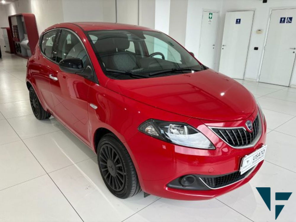 Lancia Ypsilon usata a Treviso (3)