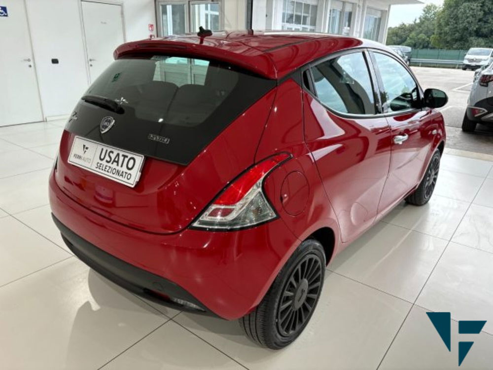 Lancia Ypsilon usata a Treviso (3)