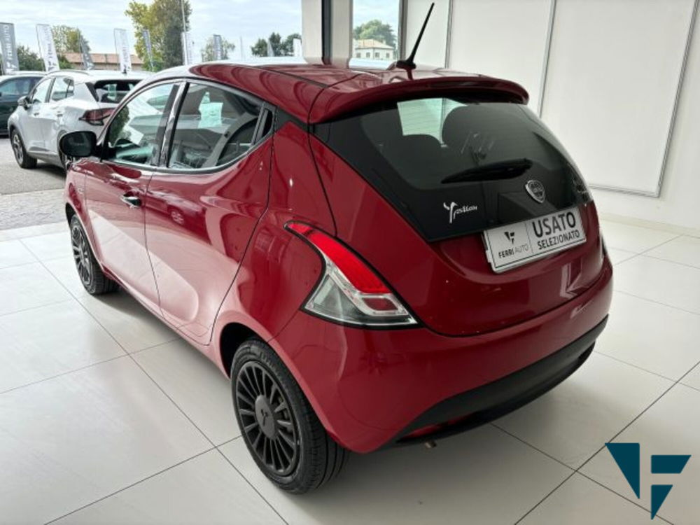 Lancia Ypsilon usata a Treviso (4)