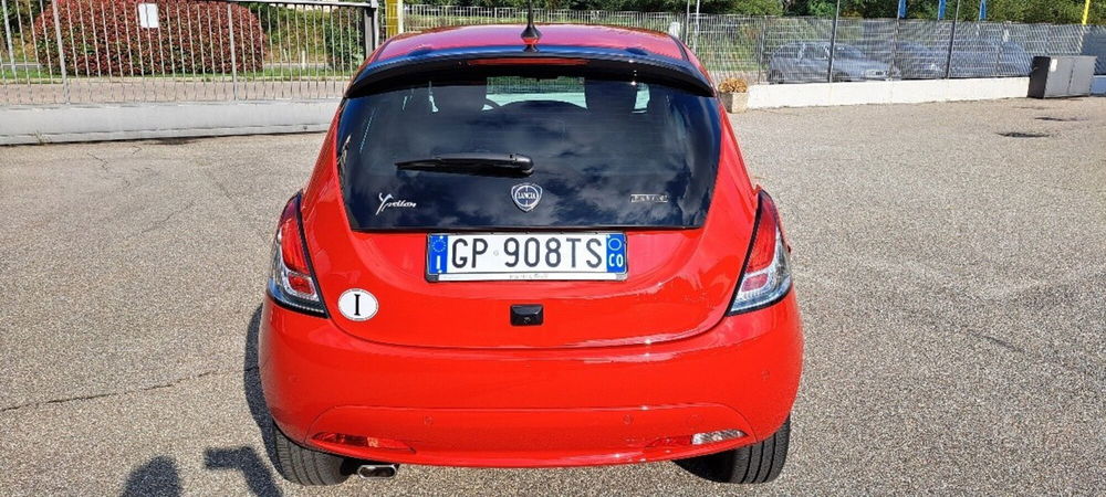 Lancia Ypsilon usata a Varese (10)