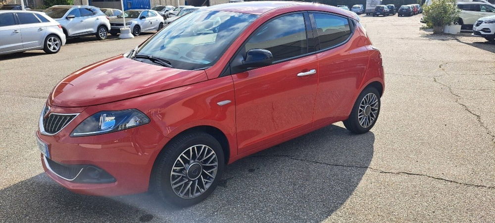 Lancia Ypsilon usata a Varese (13)