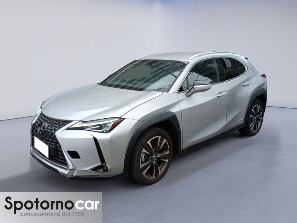 Lexus UX usata a Milano