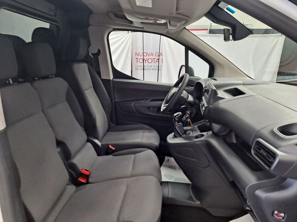 Toyota Proace City usata a Roma (8)