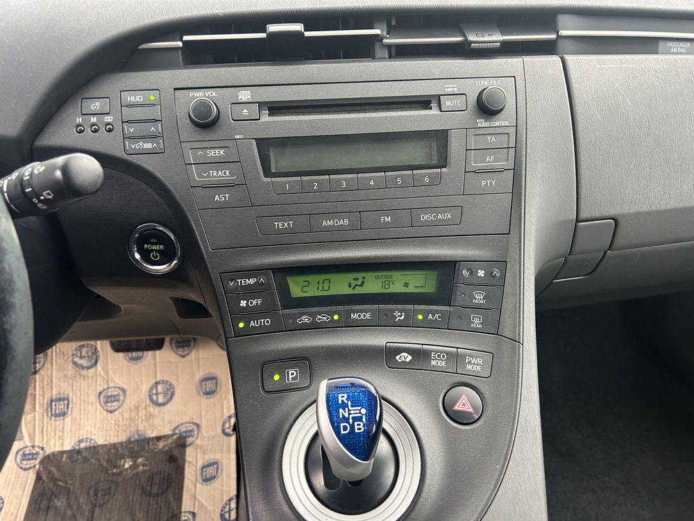 Toyota Prius usata a La Spezia (12)