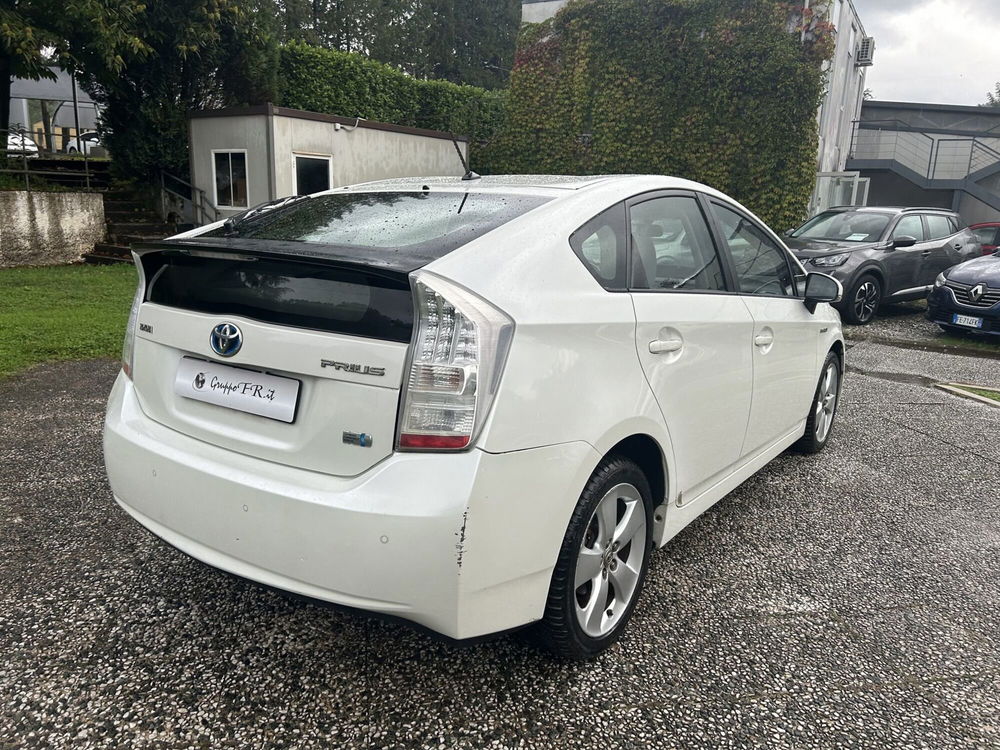 Toyota Prius usata a La Spezia (7)